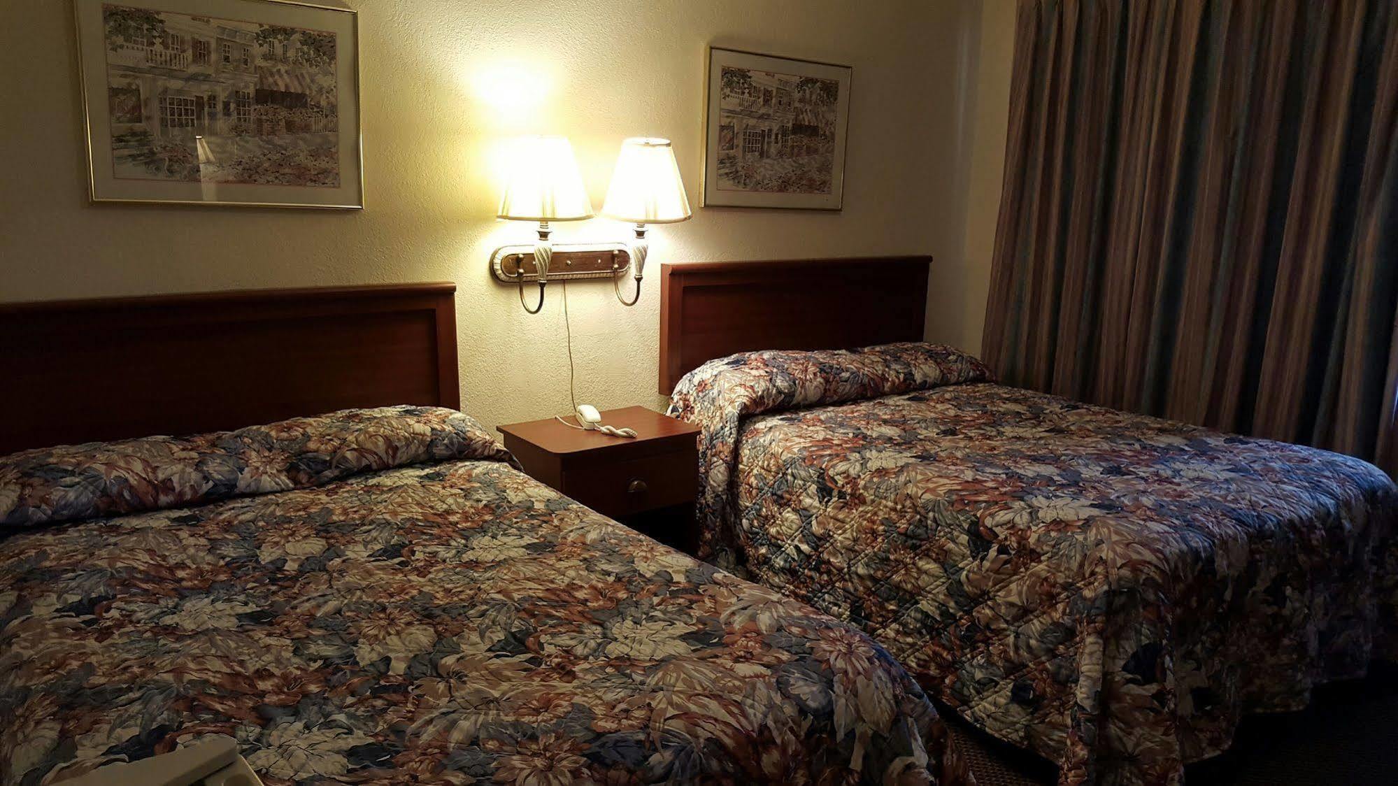 Deluxe Inn Motel - Хомстед Экстерьер фото